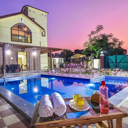 Lifeline Villas - Mountain View 3Bhk Big Pool Villa With Baby Pool Лонавала Экстерьер фото