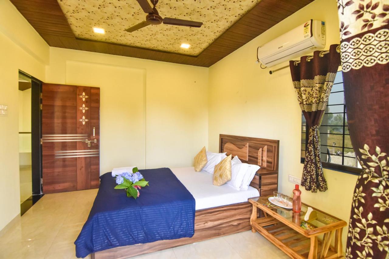 Lifeline Villas - Mountain View 3Bhk Big Pool Villa With Baby Pool Лонавала Экстерьер фото